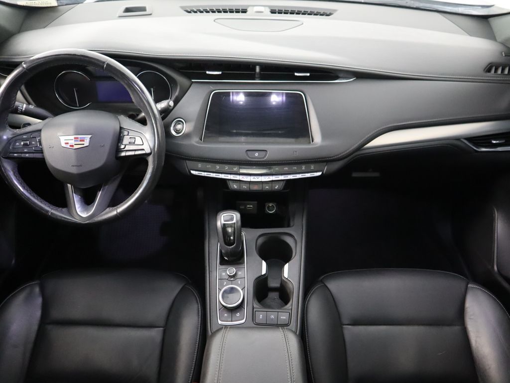 Thumbnail: 2019 Cadillac XT4 - 13