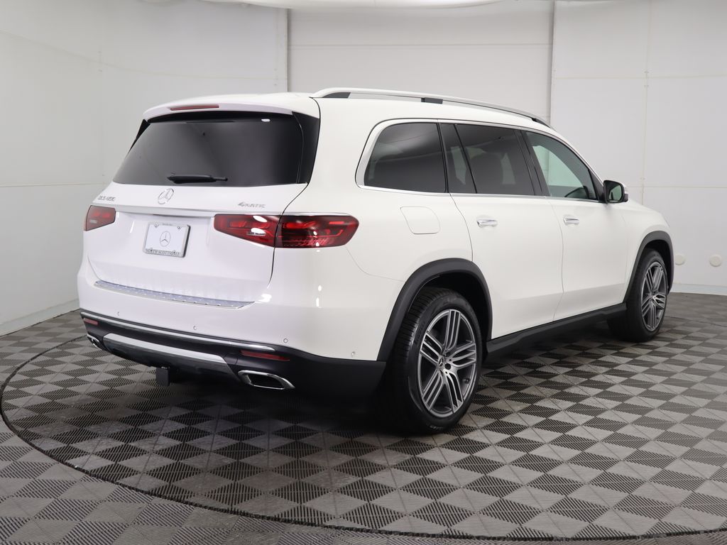 2025 Mercedes-Benz GLS 450 4MATIC 5
