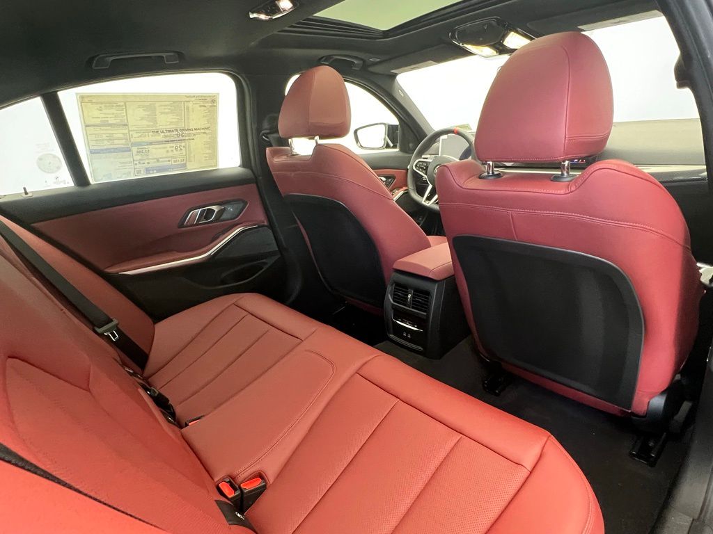 Thumbnail: 2026 BMW 3 Series - 8