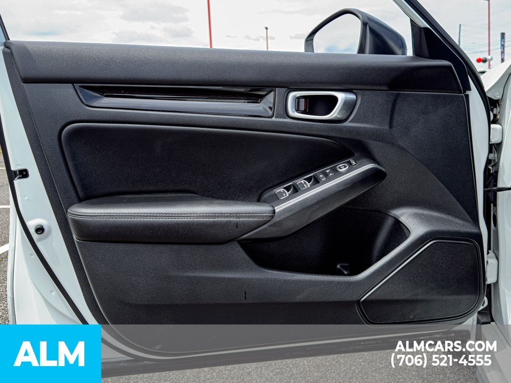 Used 2023 Black Honda Sport image 12