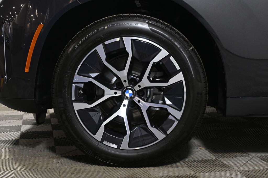 Thumbnail: 2026 BMW X3 - 12