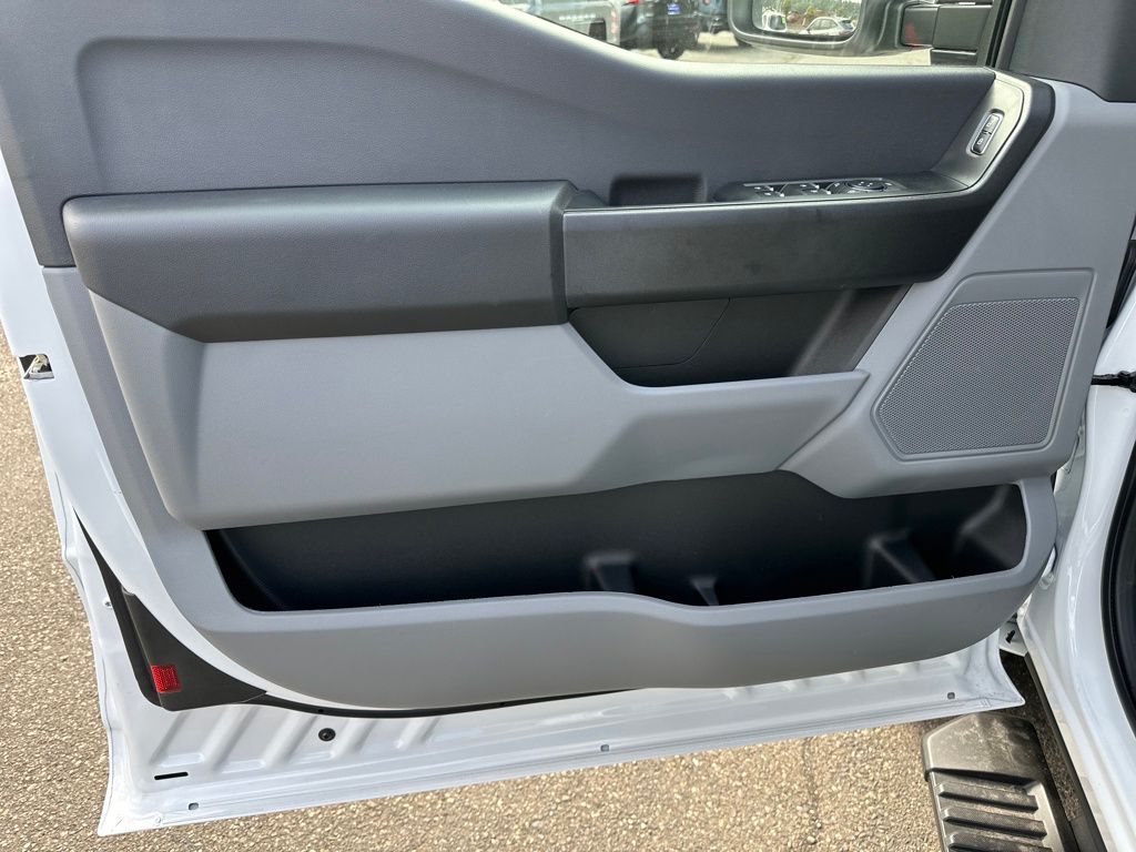 New 2026 Ford Super Duty F-250 SuperCab 8' Box XL