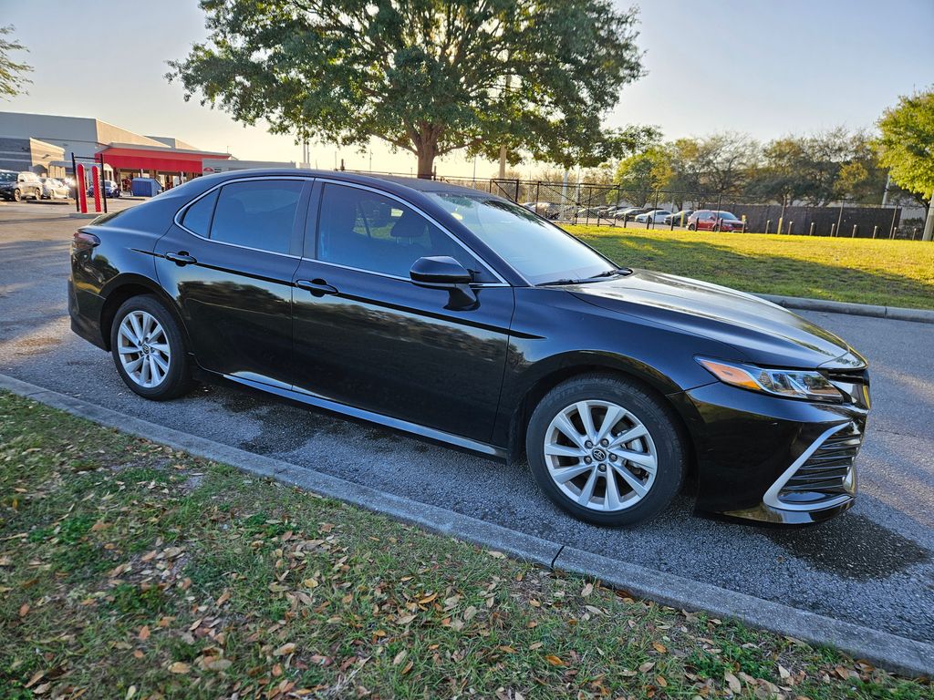 2024 Toyota Camry LE 7