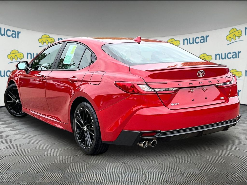 2025 Toyota Camry — photo 4