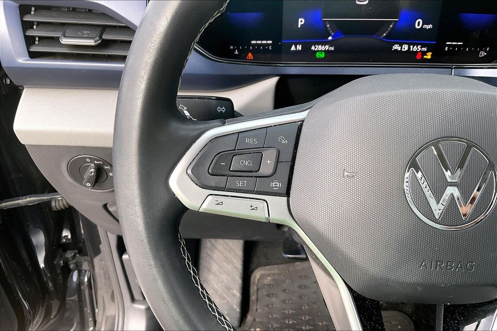 Used 2022 Volkswagen Taos SUV