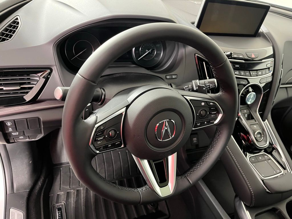 Thumbnail: 2026 Acura RDX - 26