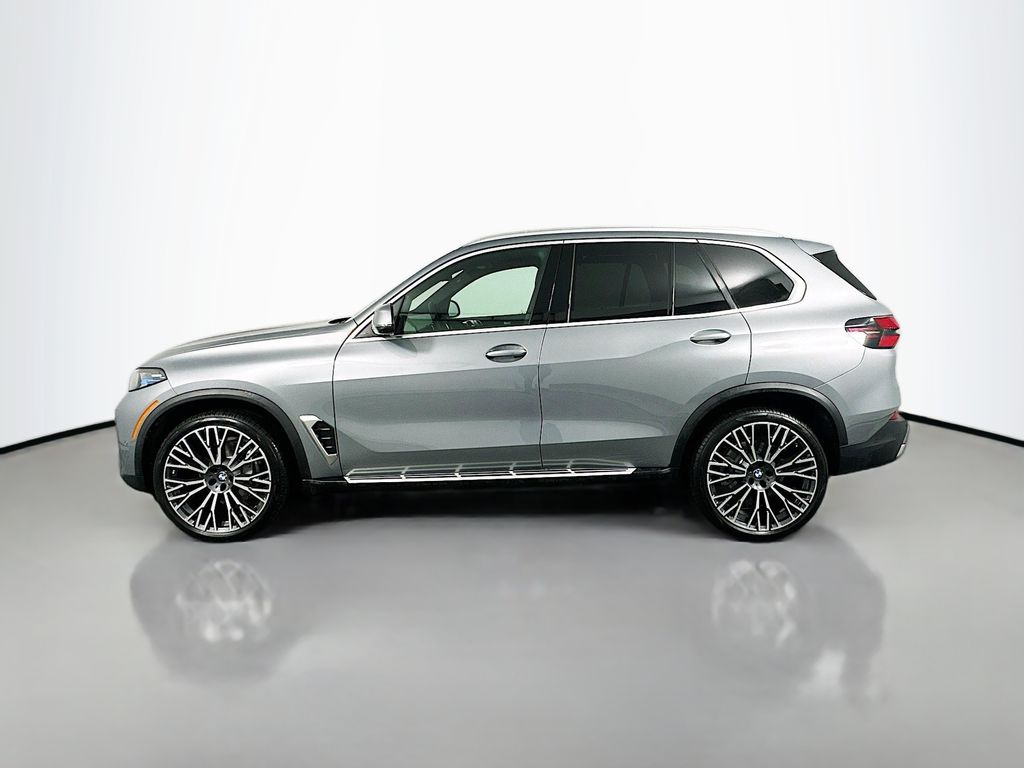 2025 BMW X5 sDrive40i 8