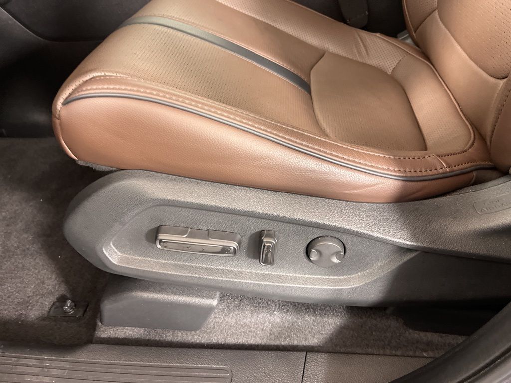 Thumbnail: 2023 Honda Pilot - 24