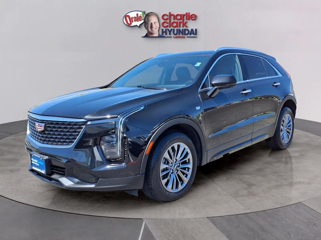 2025 Cadillac XT4 Premium Luxury FWD