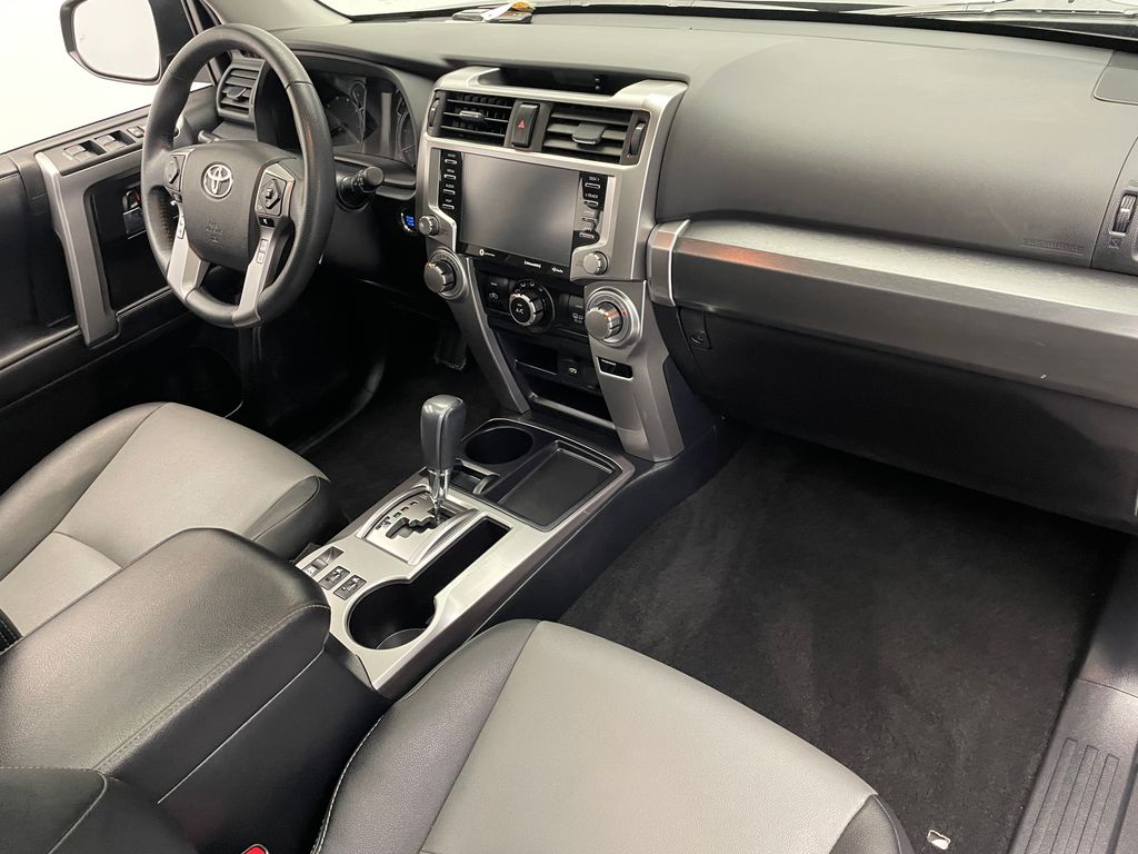 2022 Toyota 4Runner SR5 16
