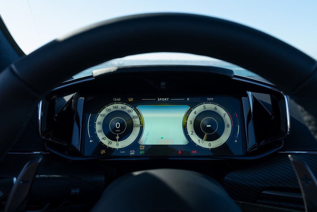 2026 Aston Martin Vantage Base - Photo 16