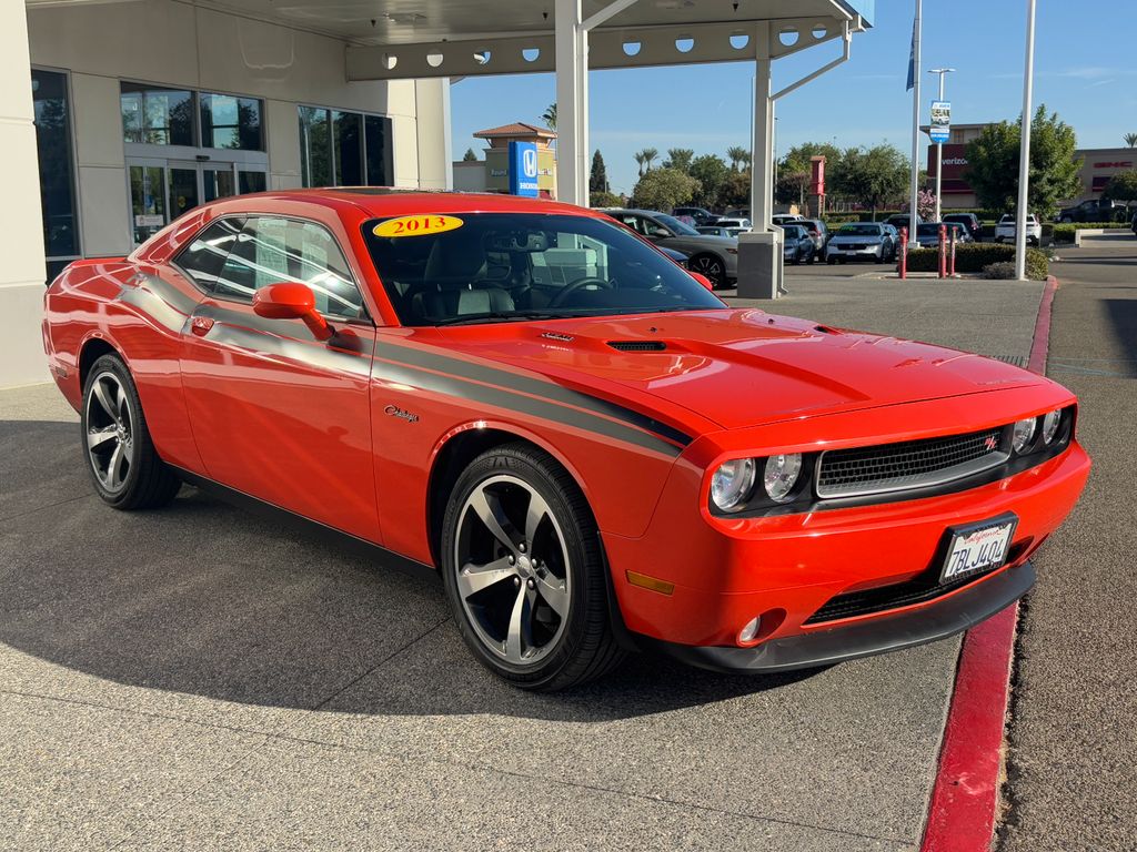 Thumbnail: 2013 Dodge Challenger - 3