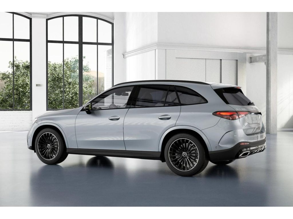 Thumbnail: 2026 Mercedes-Benz GLC - 31