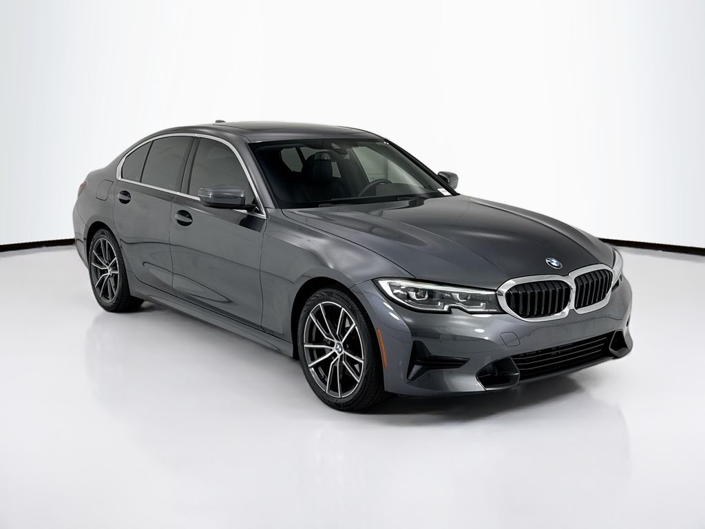 Thumbnail: 2022 BMW 3 Series - 3