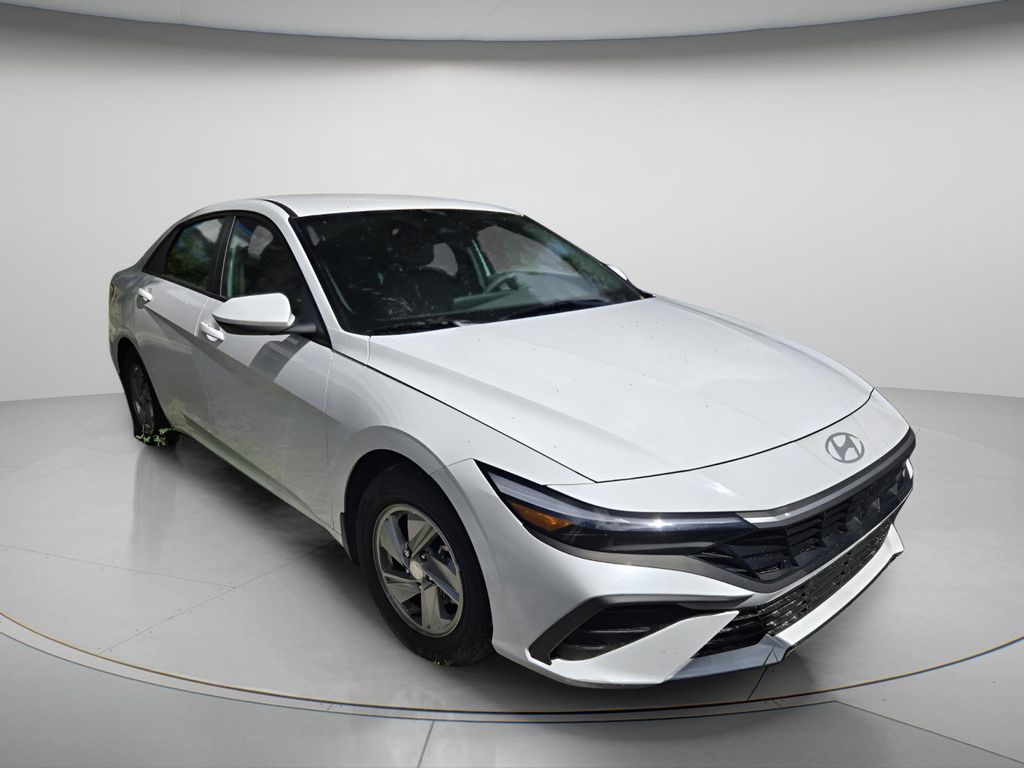 2026 Hyundai Elantra - $22,299