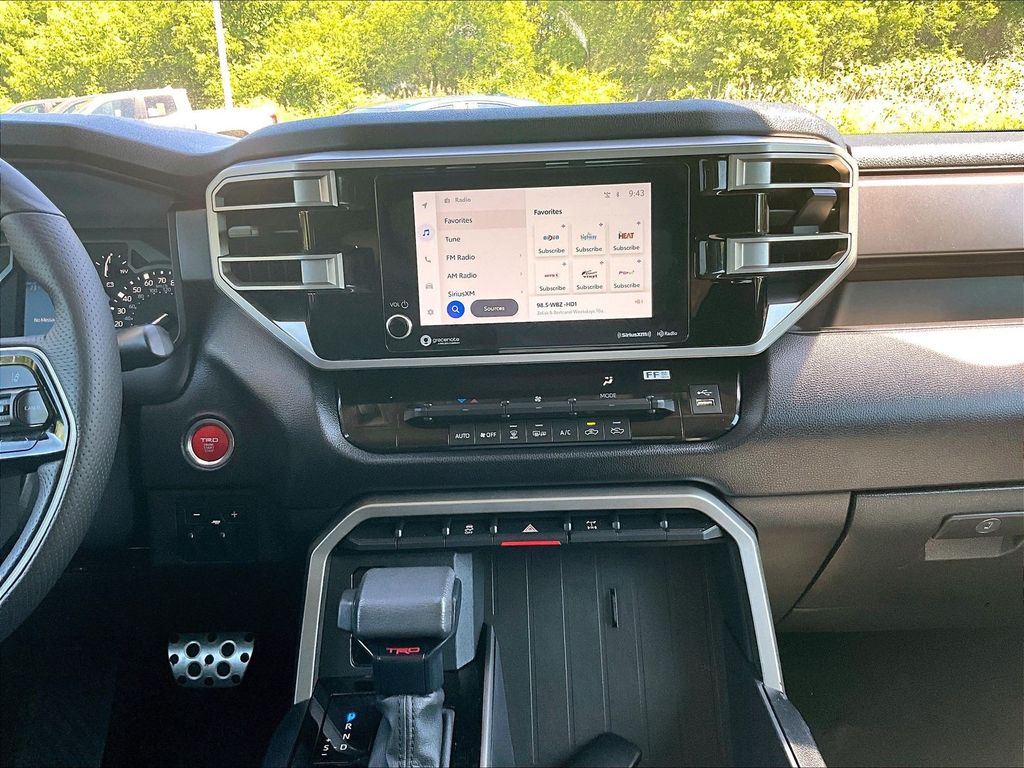 2023 Toyota Tundra — photo 18