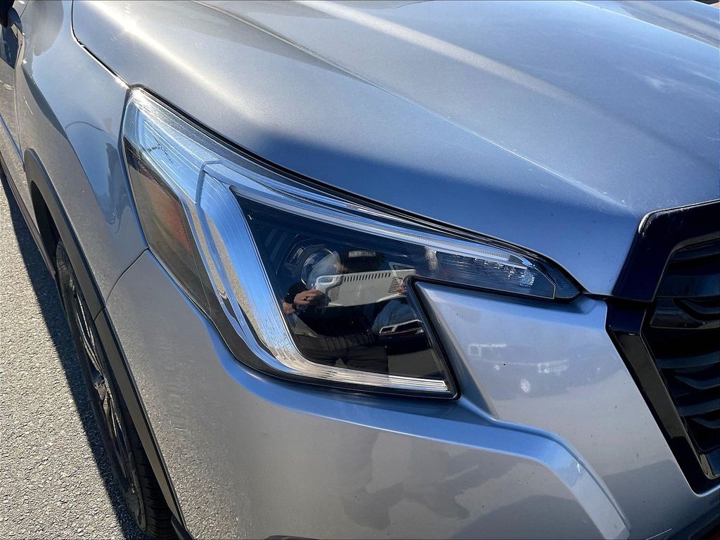 2023 Subaru Forester — photo 31