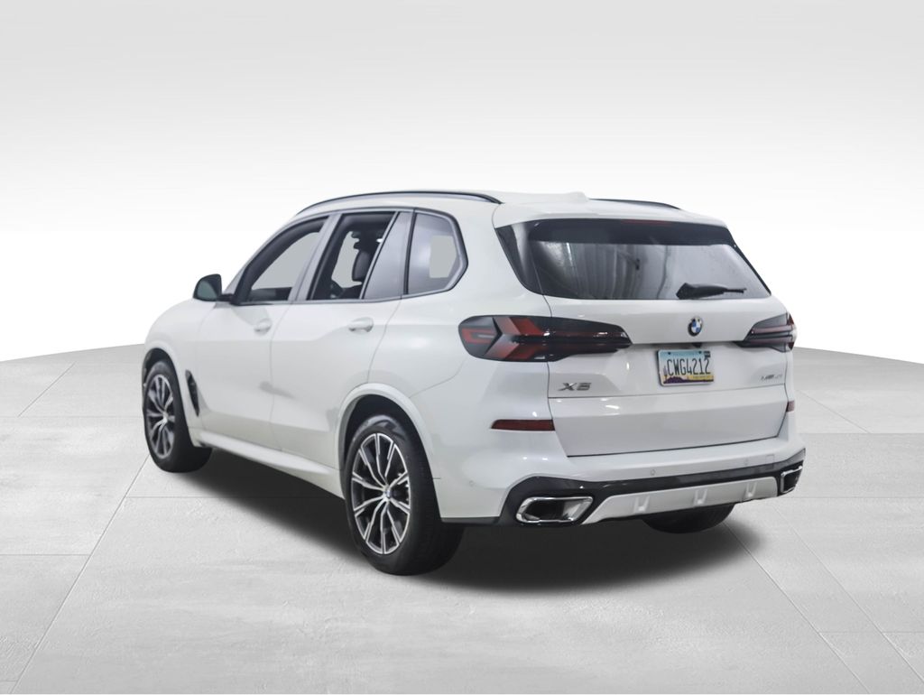 Thumbnail: 2025 BMW X5 - 3