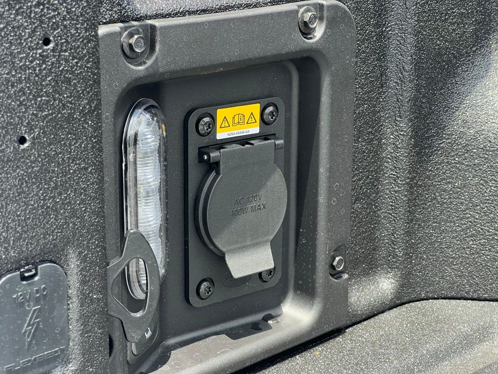 2025 Ford Maverick LOBO White at Walterboro Ford