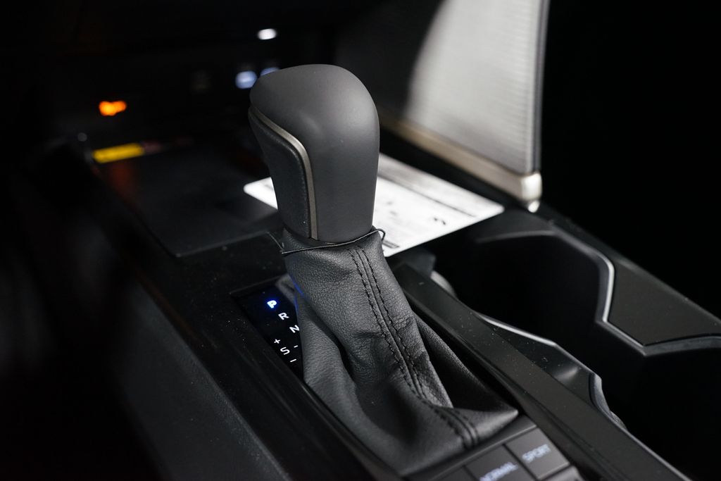 Thumbnail: 2026 Toyota Camry - 22