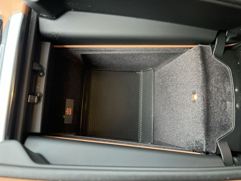 Thumbnail: 2023 BMW X7 - 21