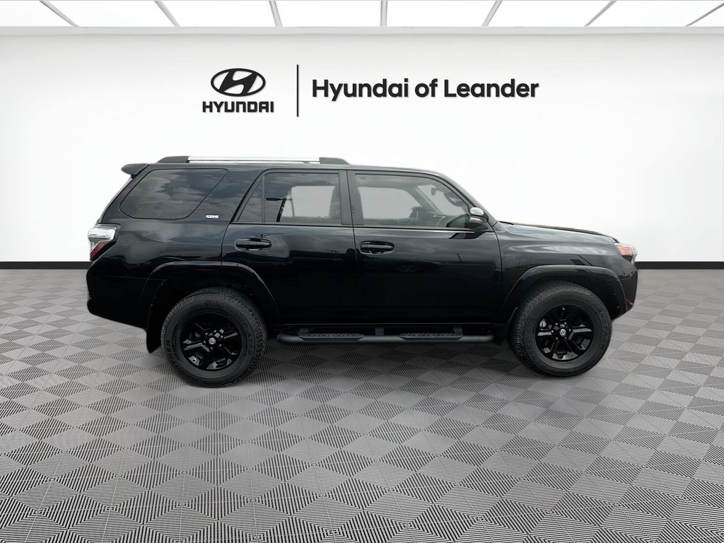 2022 Toyota 4Runner SR5 4