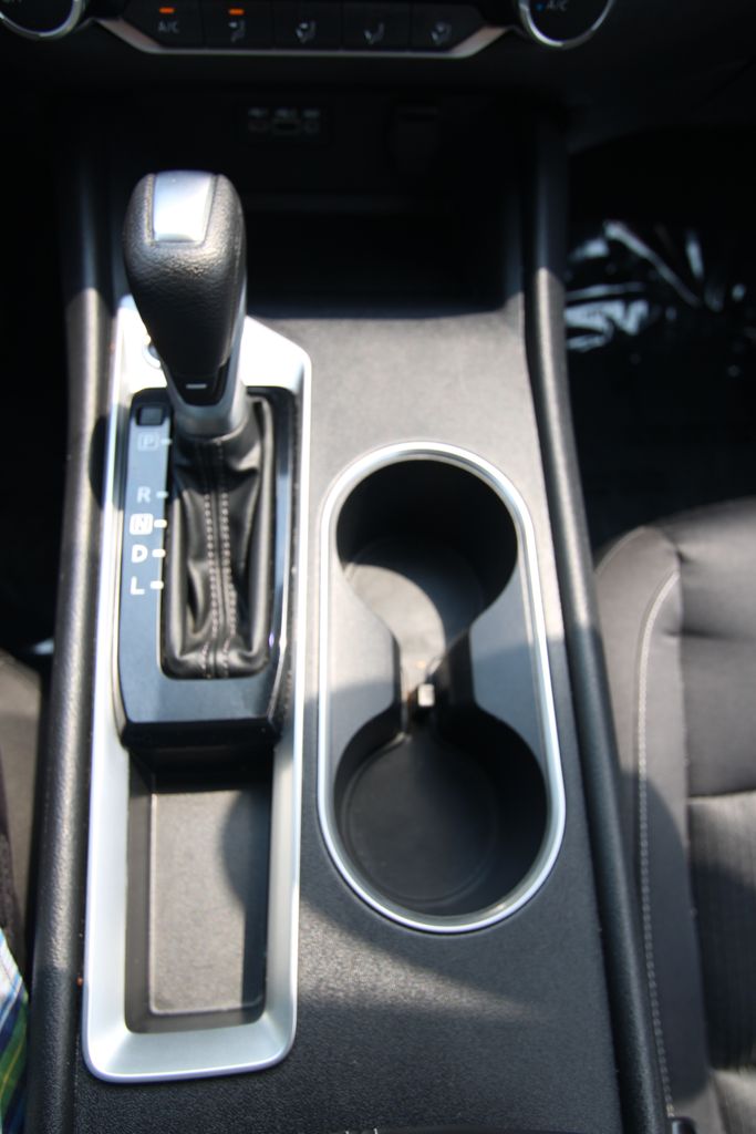 Used 2022 Nissan Altima Sedan