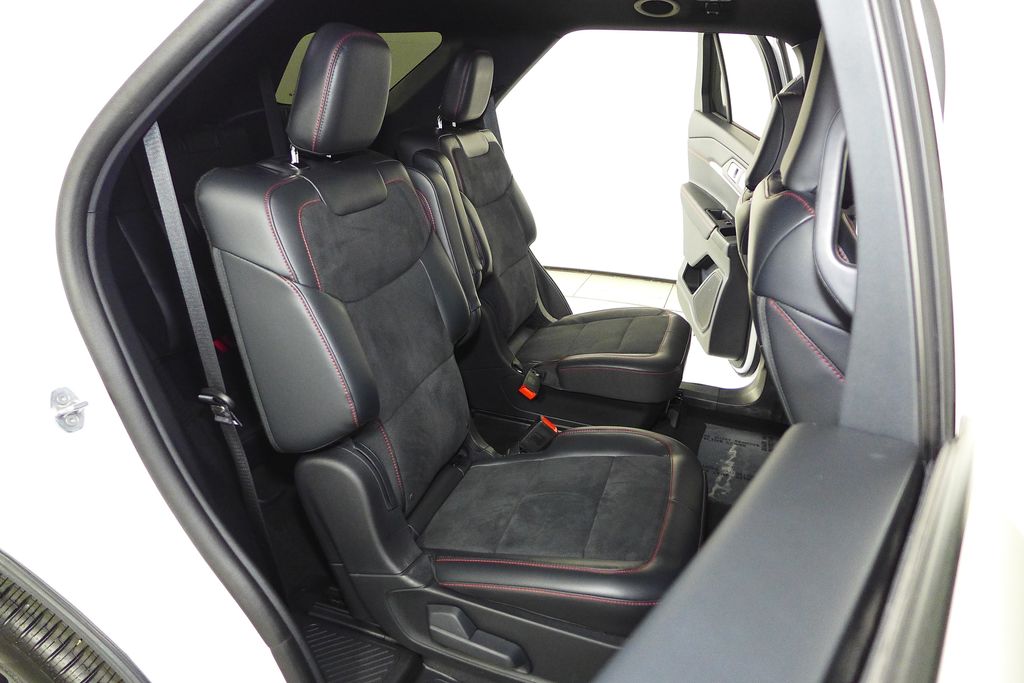 Thumbnail: 2025 Ford Explorer - 20