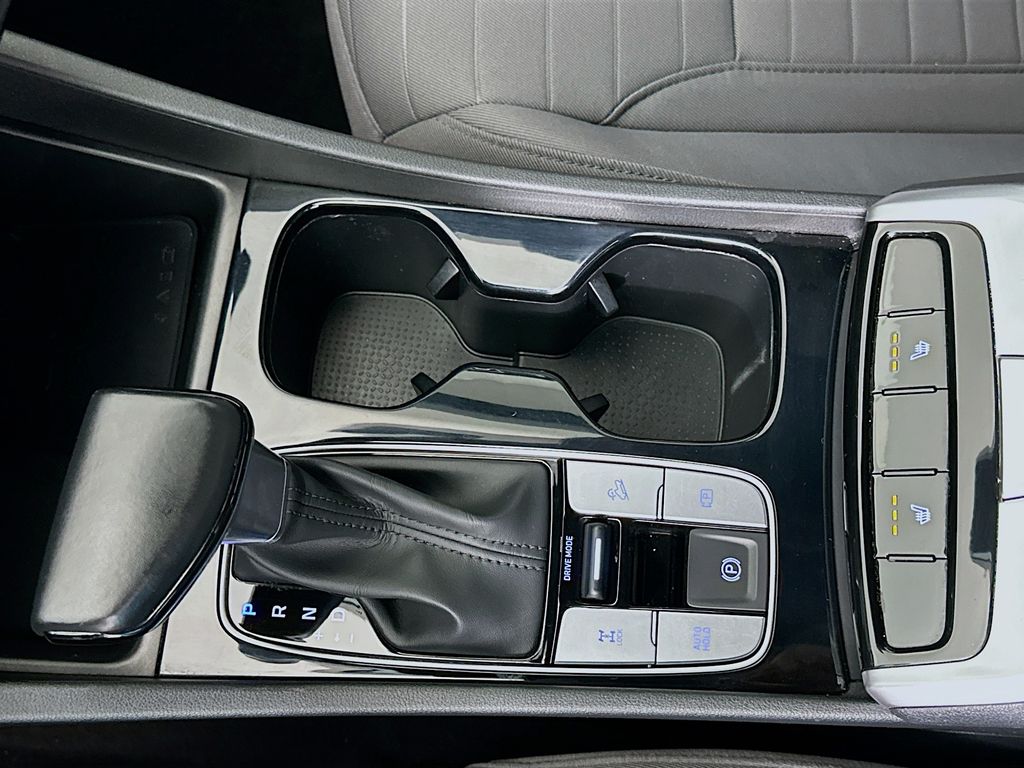 Thumbnail: 2023 Hyundai Santa Cruz - 17