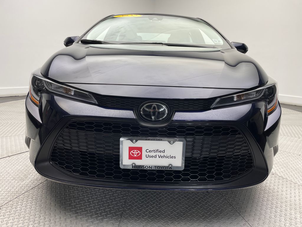 2022 Toyota Corolla LE 2