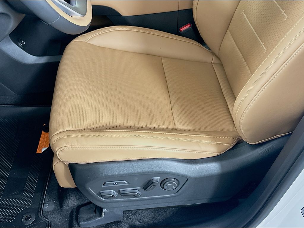 Thumbnail: 2026 Hyundai Santa Fe - 21