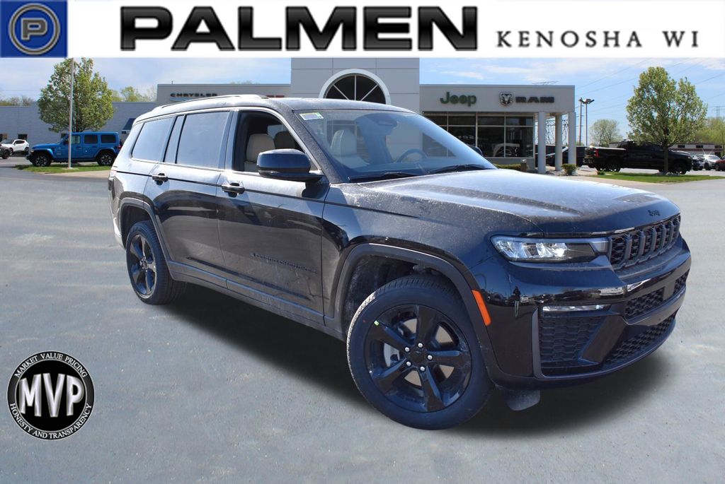 Diamond Black Crystal Pearlcoat 2026 Jeep Grand Cherokee L SUV / Crossover Four-Wheel Drive 8-Speed Automatic