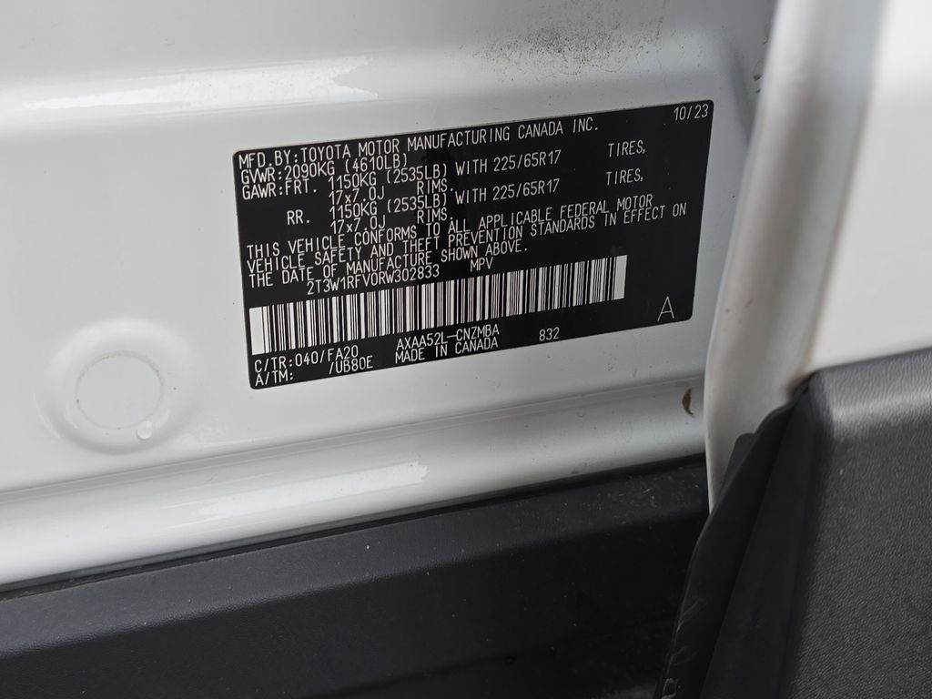 2024 Ice Cap Toyota RAV4 XLE FWD SUV