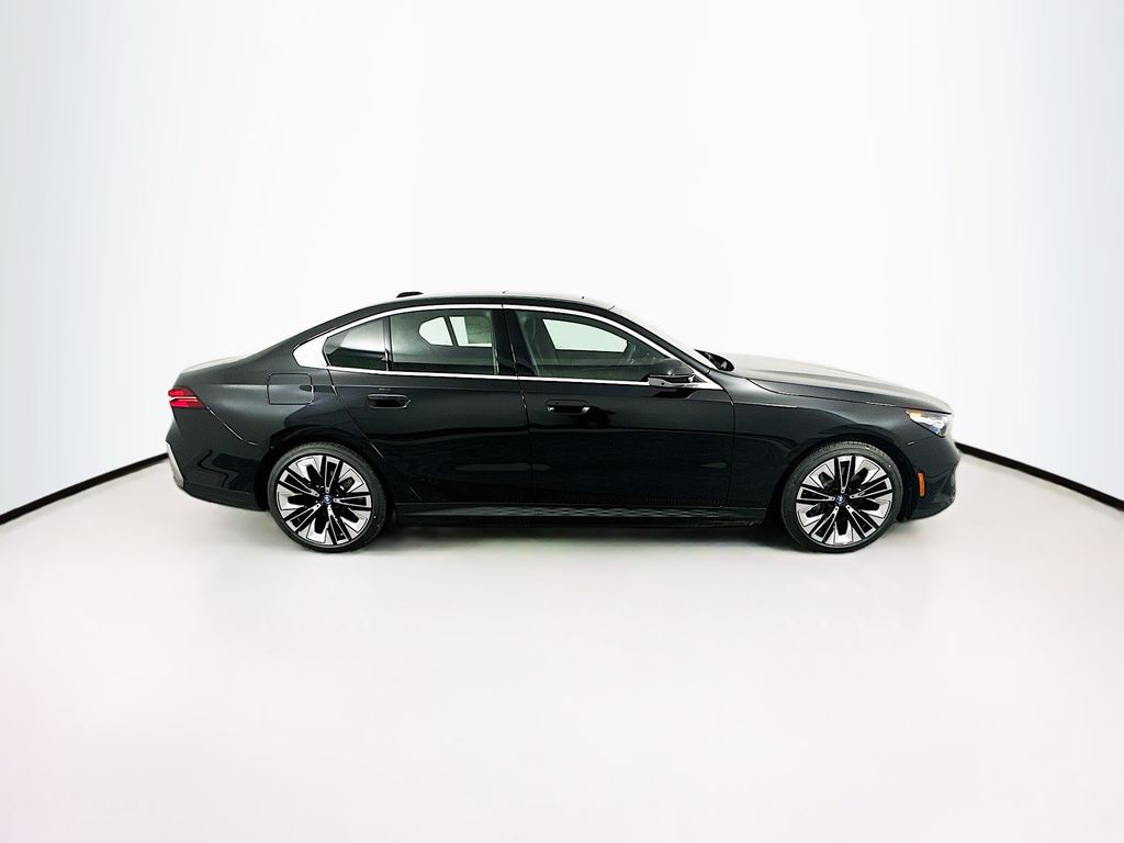 Thumbnail: 2024 BMW i5 - 4
