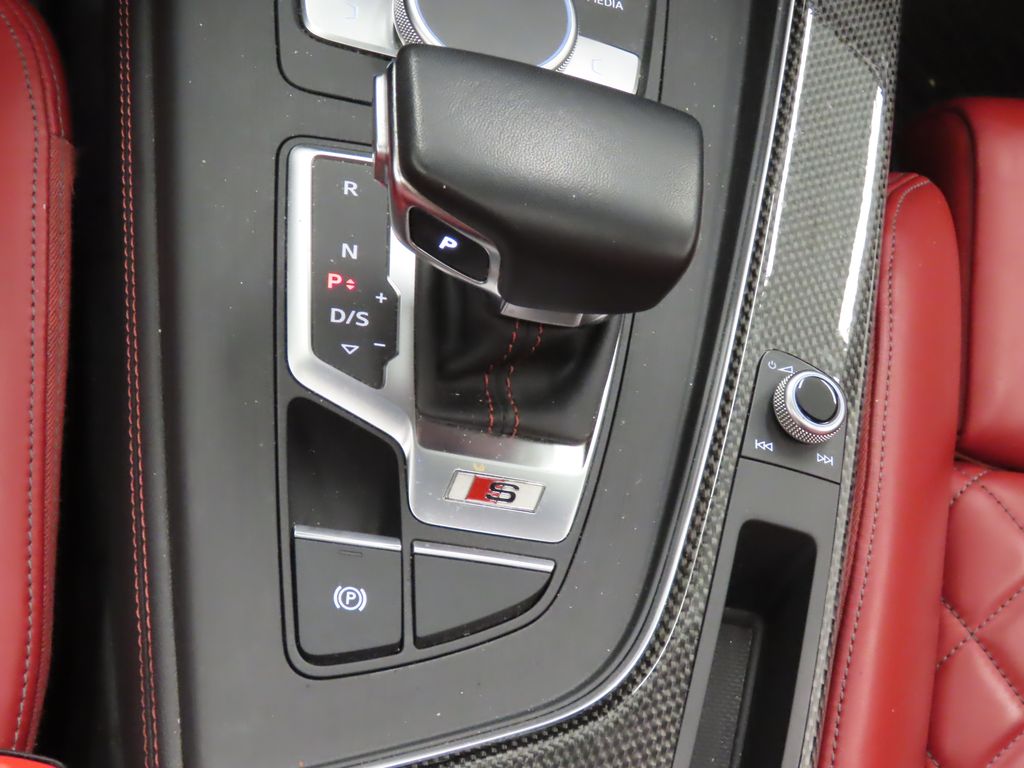 Thumbnail: 2019 Audi S5 - 26