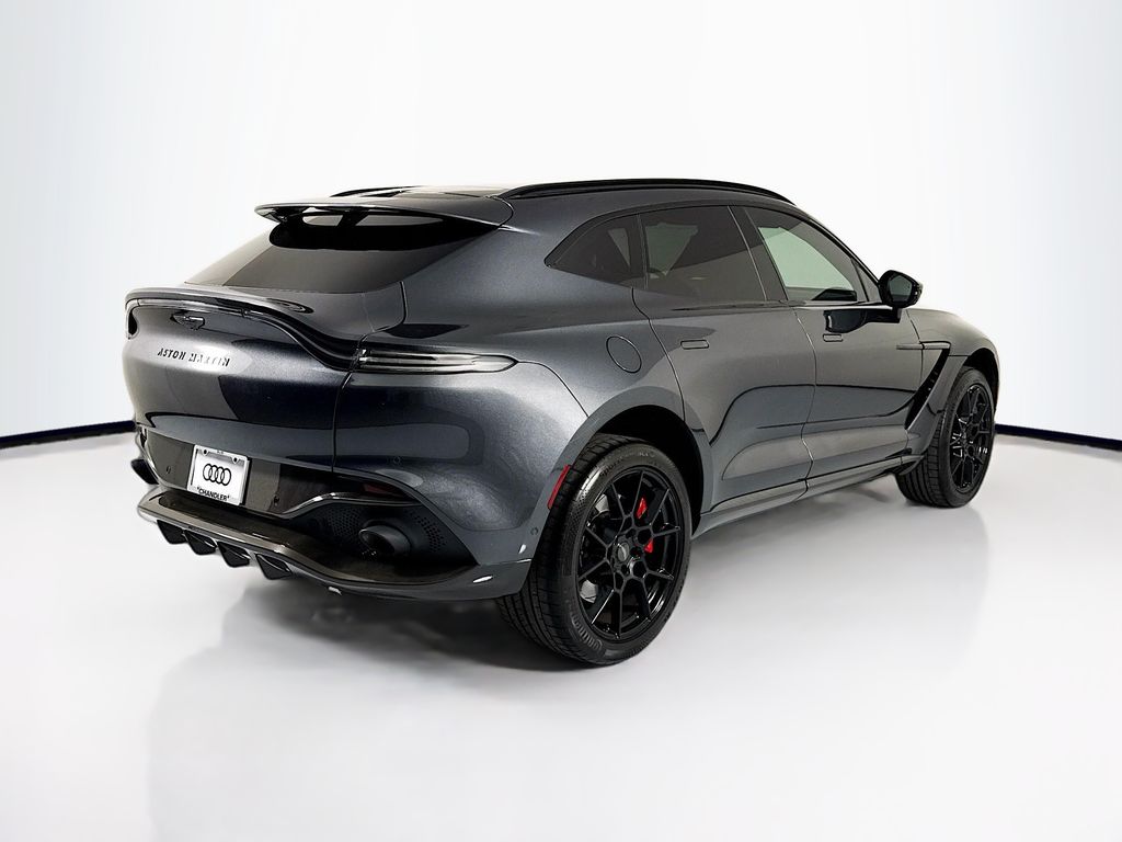 Thumbnail: 2021 Aston Martin DBX - 5