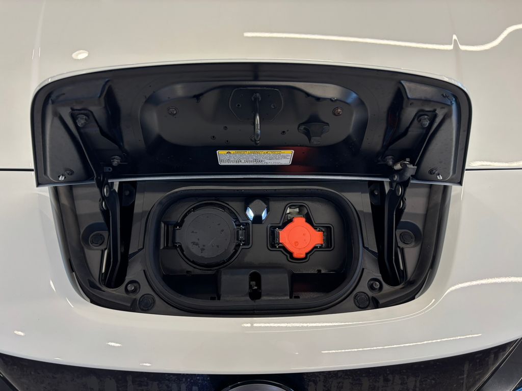 2023 Nissan Leaf S