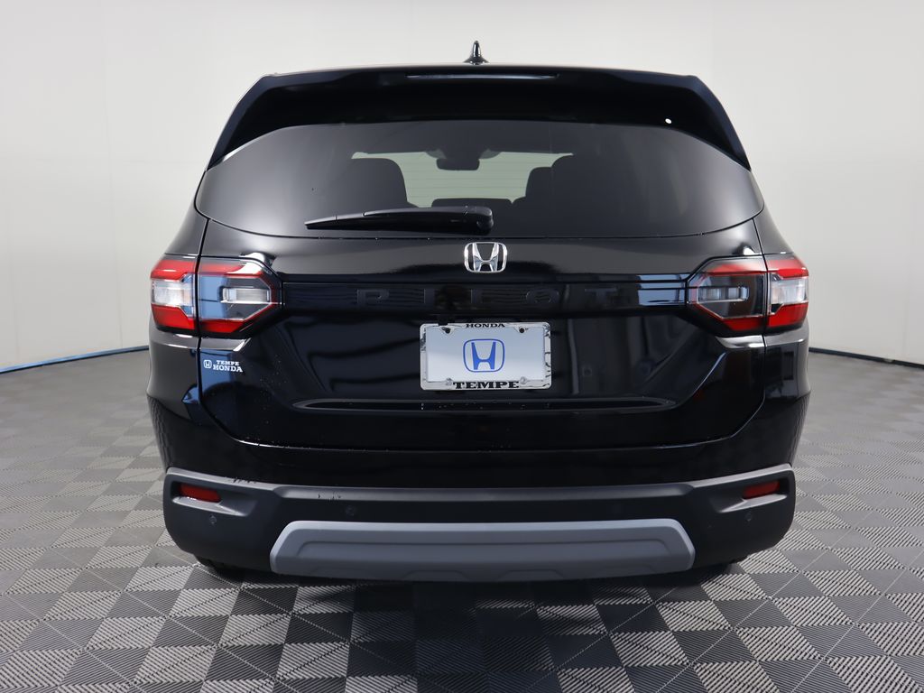 2025 Honda Pilot EX 6