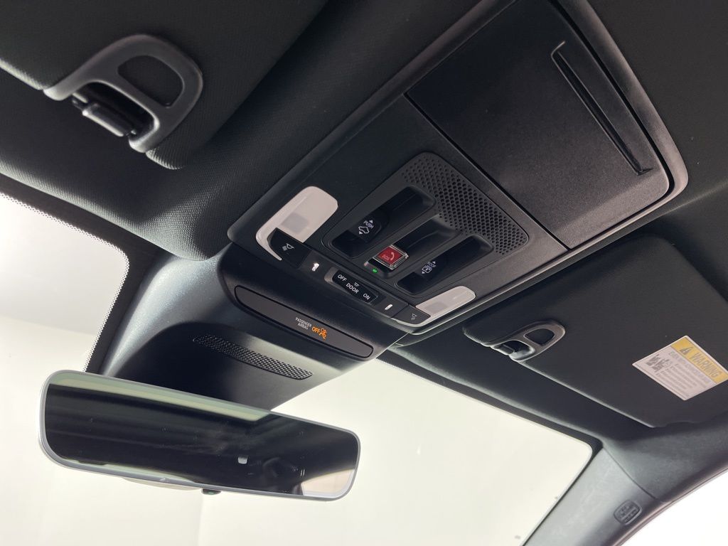 Thumbnail: 2025 Acura ADX - 31