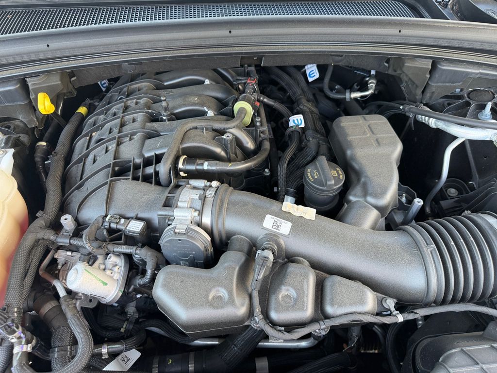 2023 Jeep Grand Cherokee L Limited Black at South Hills CDJR