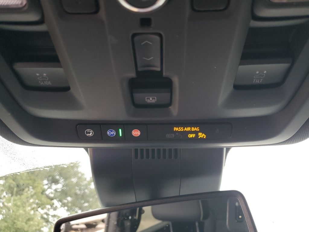 Used Car 2024 Gmc Yukon Xl  Slt For Sale Under $70,000 In Austin, Texas