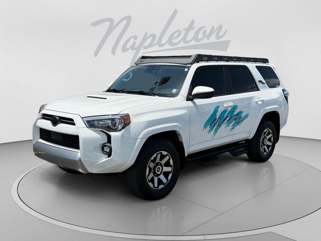 White 2022 Toyota 4Runner SUV / Crossover Four-Wheel Drive 5-Speed Automatic