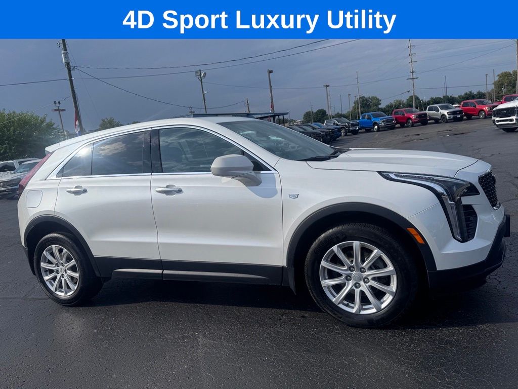  2023 Cadillac XT4 Luxury AWD   