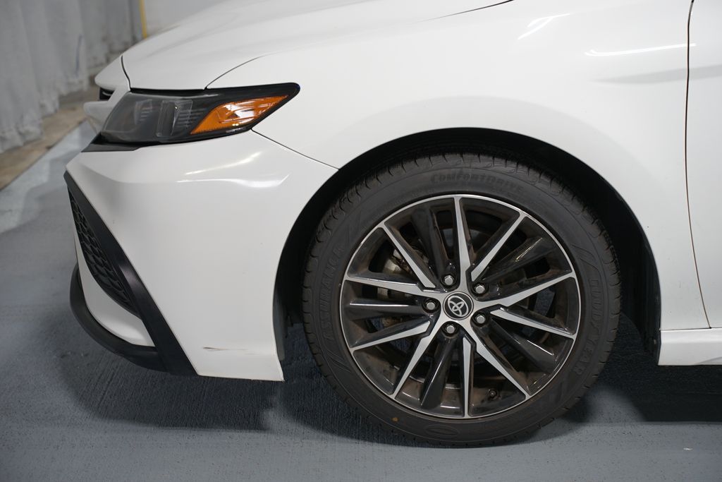 Thumbnail: 2023 Toyota Camry - 5