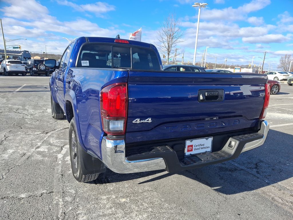 2022 Toyota Tacoma SR5 4