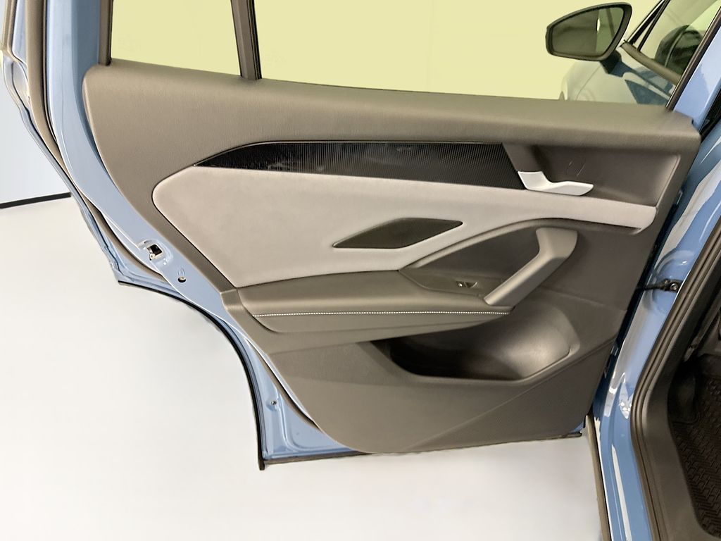 Thumbnail: 2026 Volkswagen Tiguan - 24