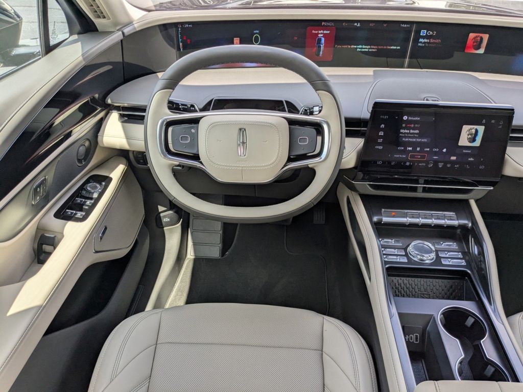 2025 Lincoln Nautilus Hybrid Premiere