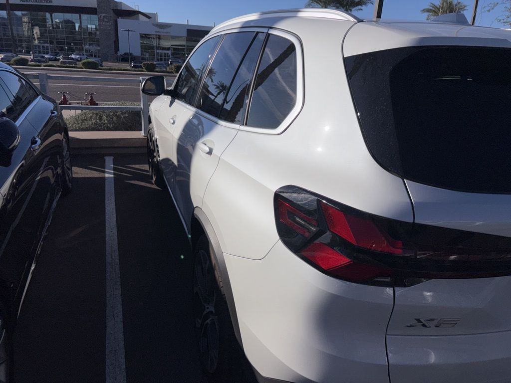 Thumbnail: 2025 BMW X5 - 2