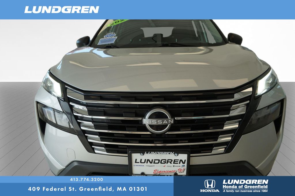 Used 2024 Nissan Rogue SUV