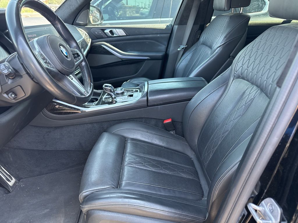 Thumbnail: 2021 BMW X7 - 5
